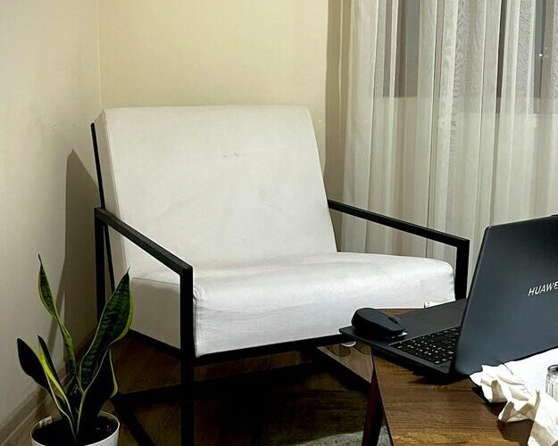 Tips for Creating a Cozy and Inviting Home Office Space